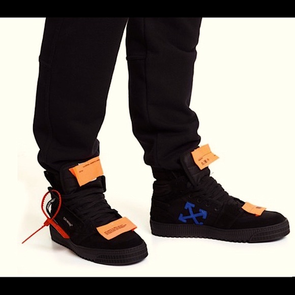 Off-White c/o Virgil Abloh Court Sneaker - NEW